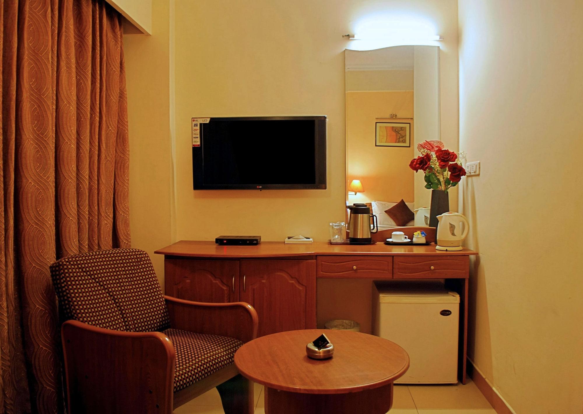 Hotel Royal Plaza Chennai Eksteriør billede