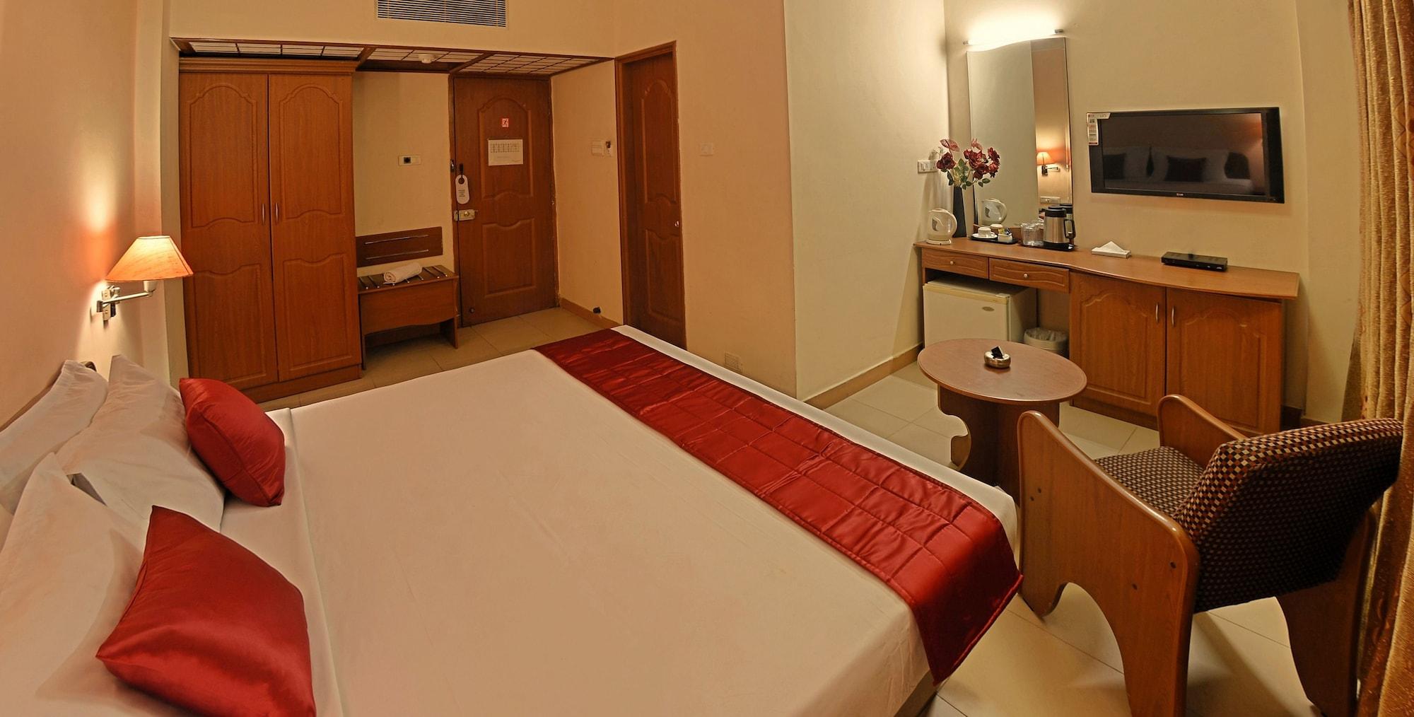 Super Townhouse Koyambedu Hotel Chennai Eksteriør billede