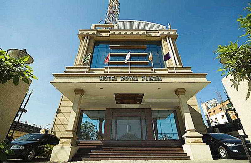 Super Townhouse Koyambedu Hotel Chennai Eksteriør billede